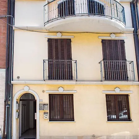 P006 - Porto Recanati, Delizioso Bilocale A 50 Metri Dal Mare *